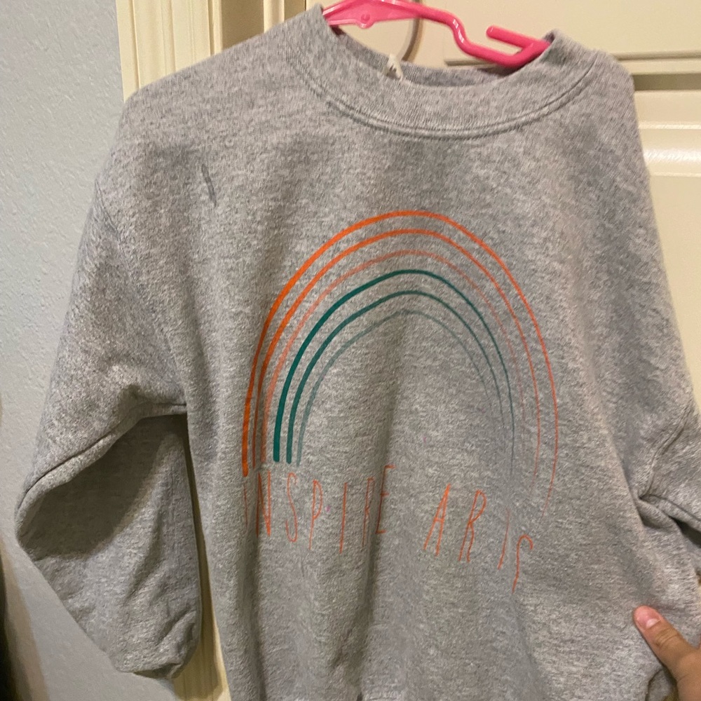 ✨💕🌈Inspire crewneck🌈💕✨